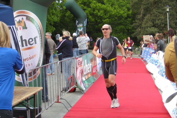 13_butzbach_duathlon_oliver_pontius_im_ziel